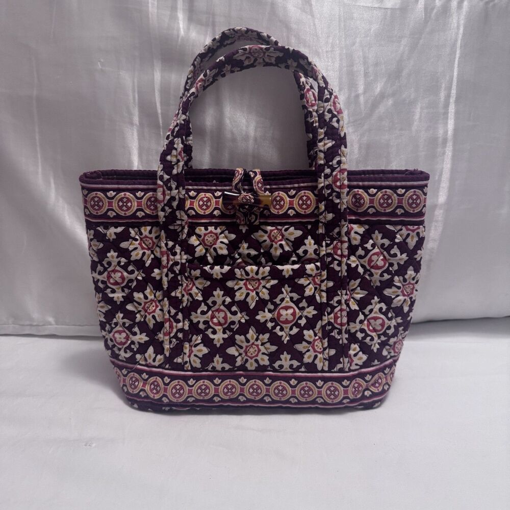 Retired Medallion Vera Bradley Purse/Mini Tote